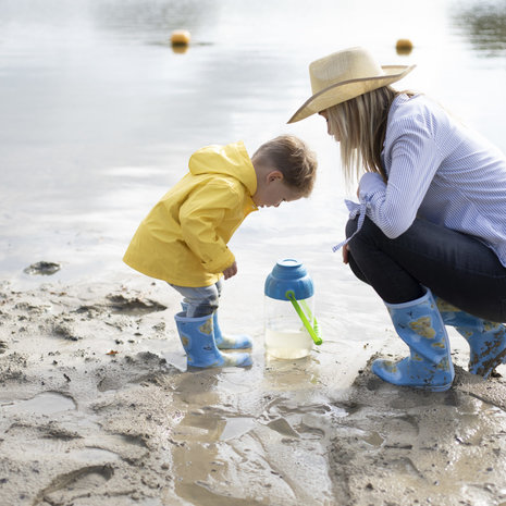 waterbeestje ontdekken emmer